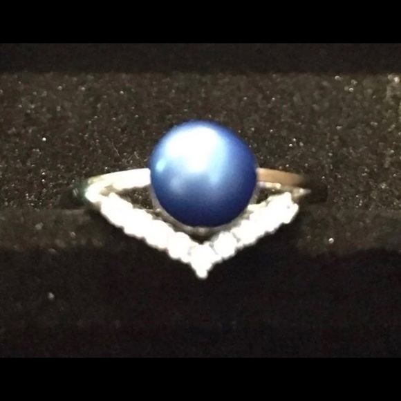 2 Pearl rings - Picture 2 of 5